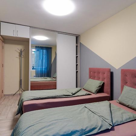 Mirela Guest Apartment Велико-Тирново Екстер'єр фото